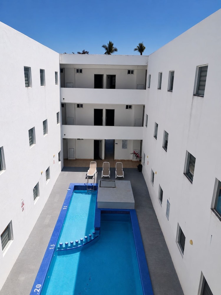 Alo Select Mazatlan 25/38