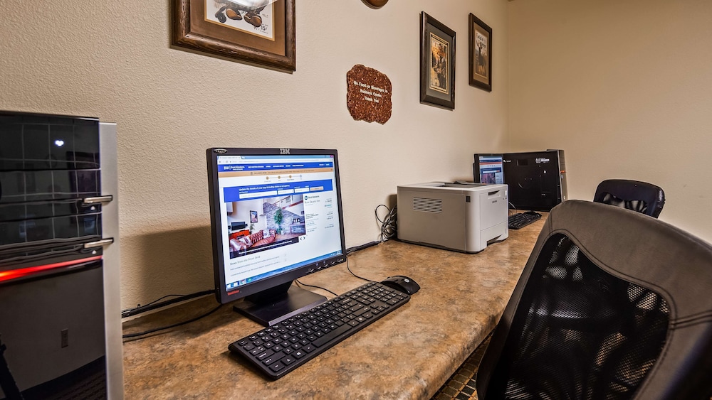 Best Western Rose Quartz Inn 20/40