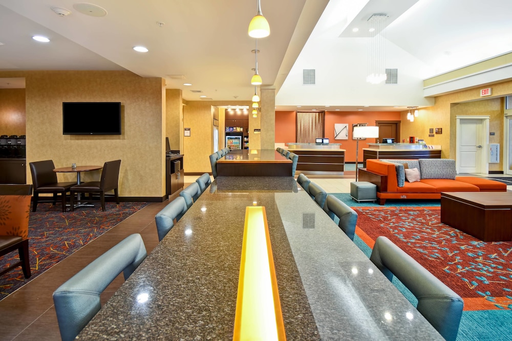 Residence Inn Springfield Chicopee 34/38
