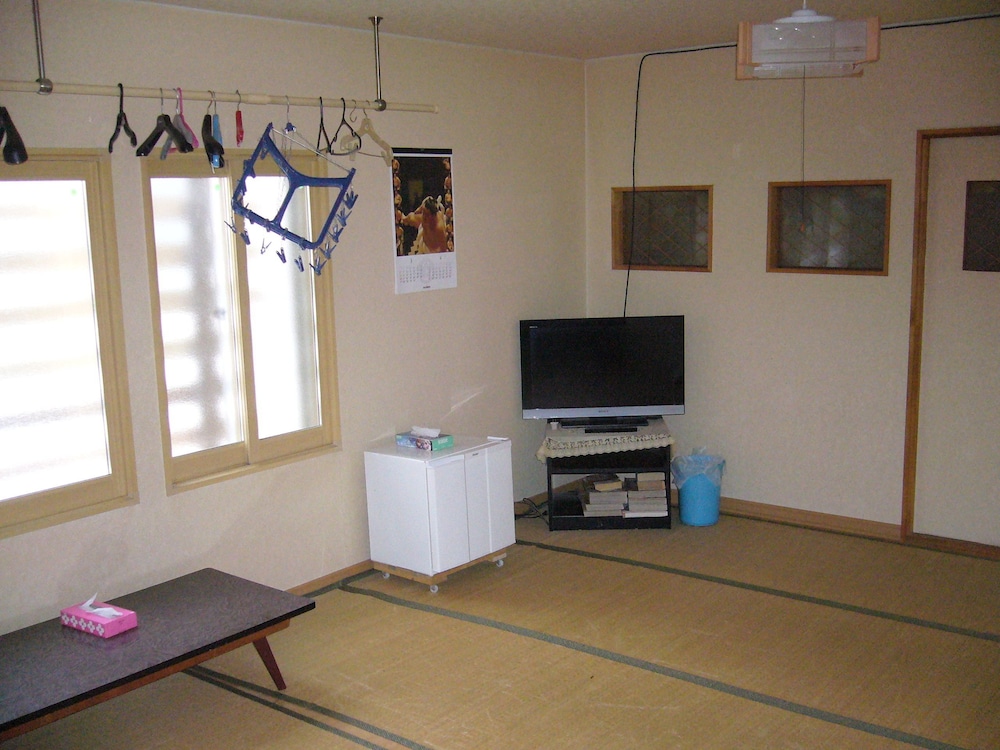 Minshuku Mutsukari 33/50