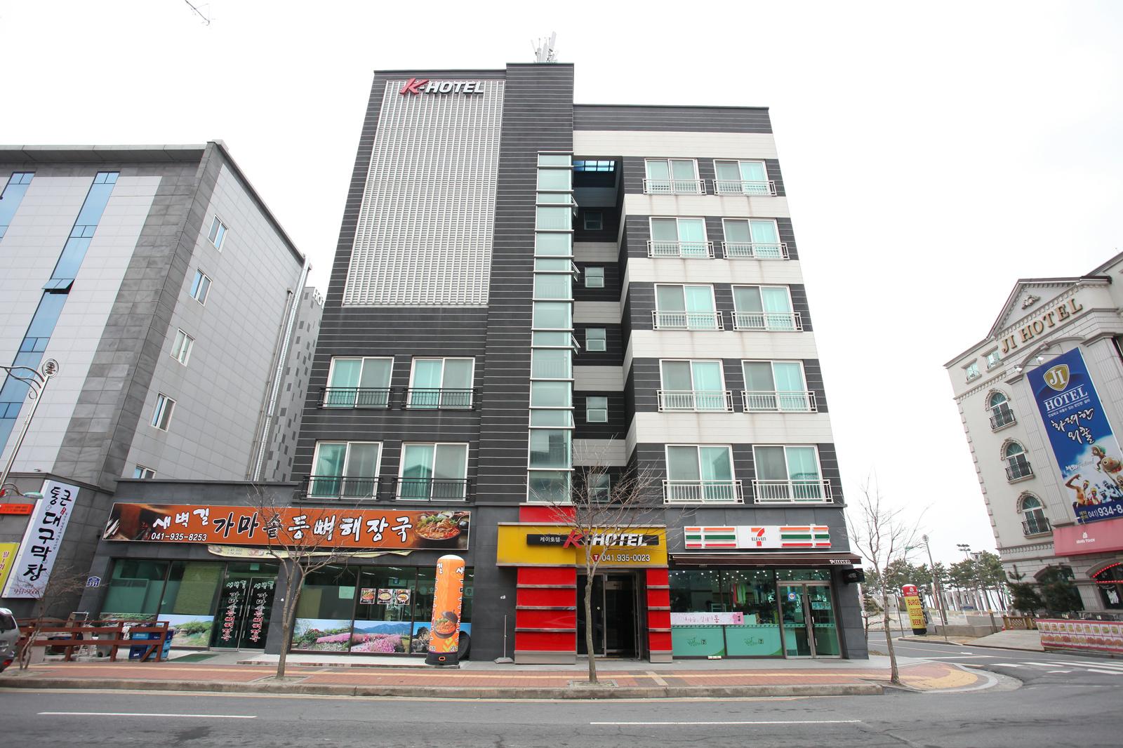 K-Hotel 2/36