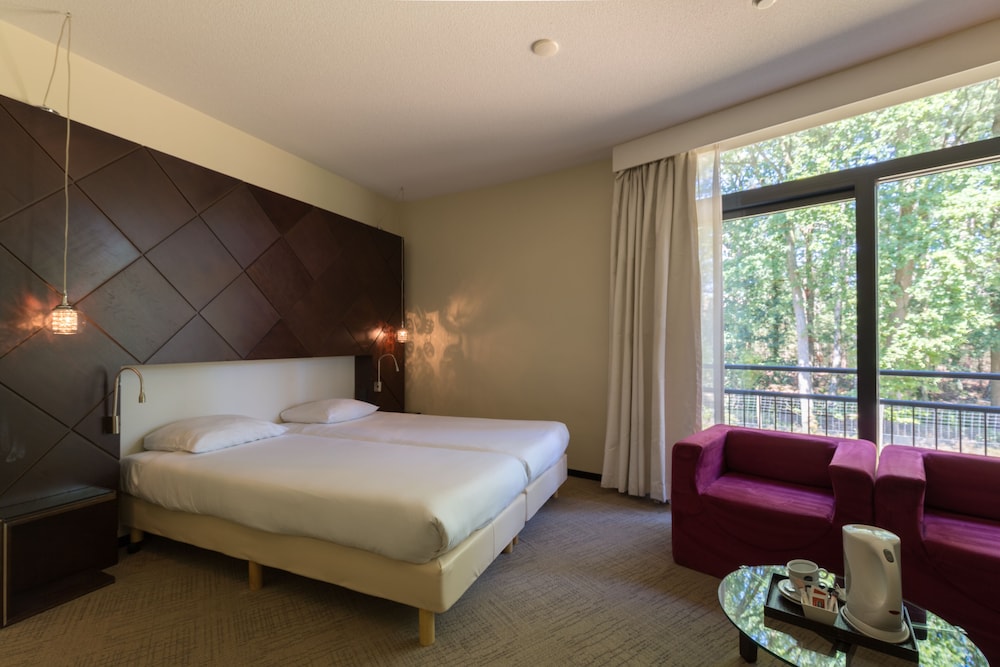 GOLDEN TULIP JAGERSHORST EINDHOVEN 22/50
