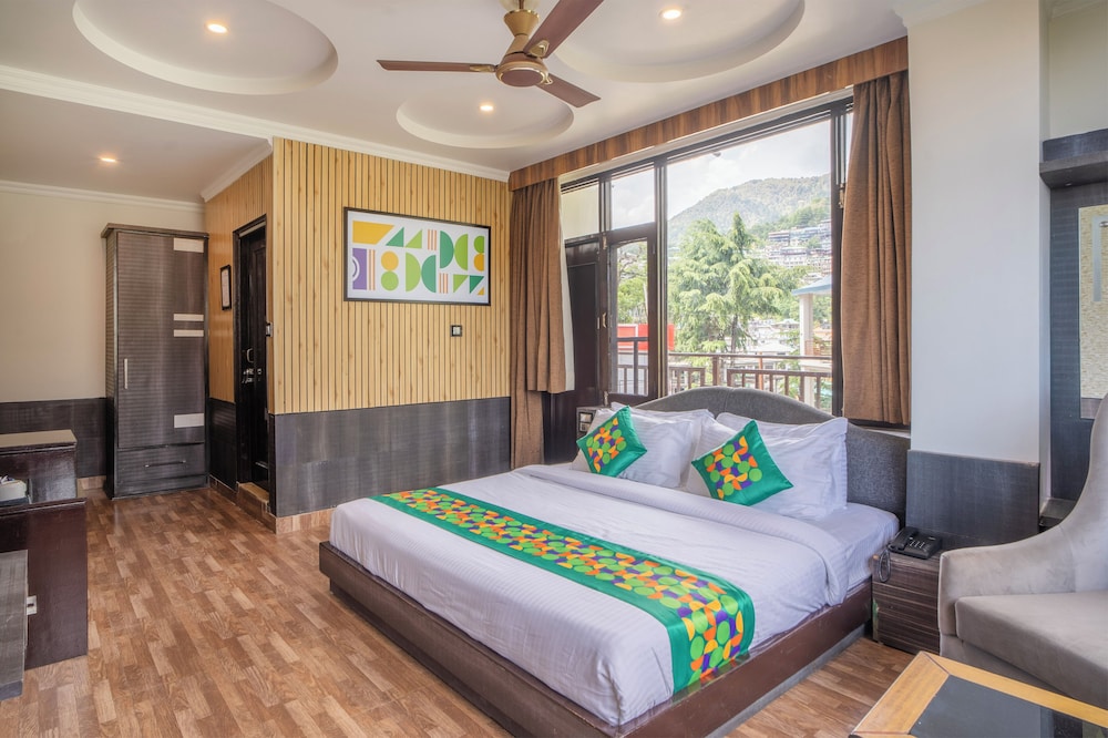 Hotel Holiday Hill 22/57