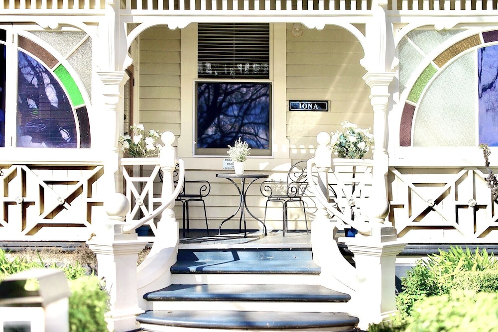 Kurrajong House Launceston 30/50
