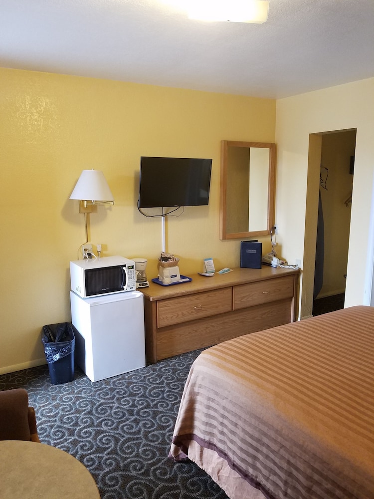 Travelodge by Wyndham Wenatchee 11/32