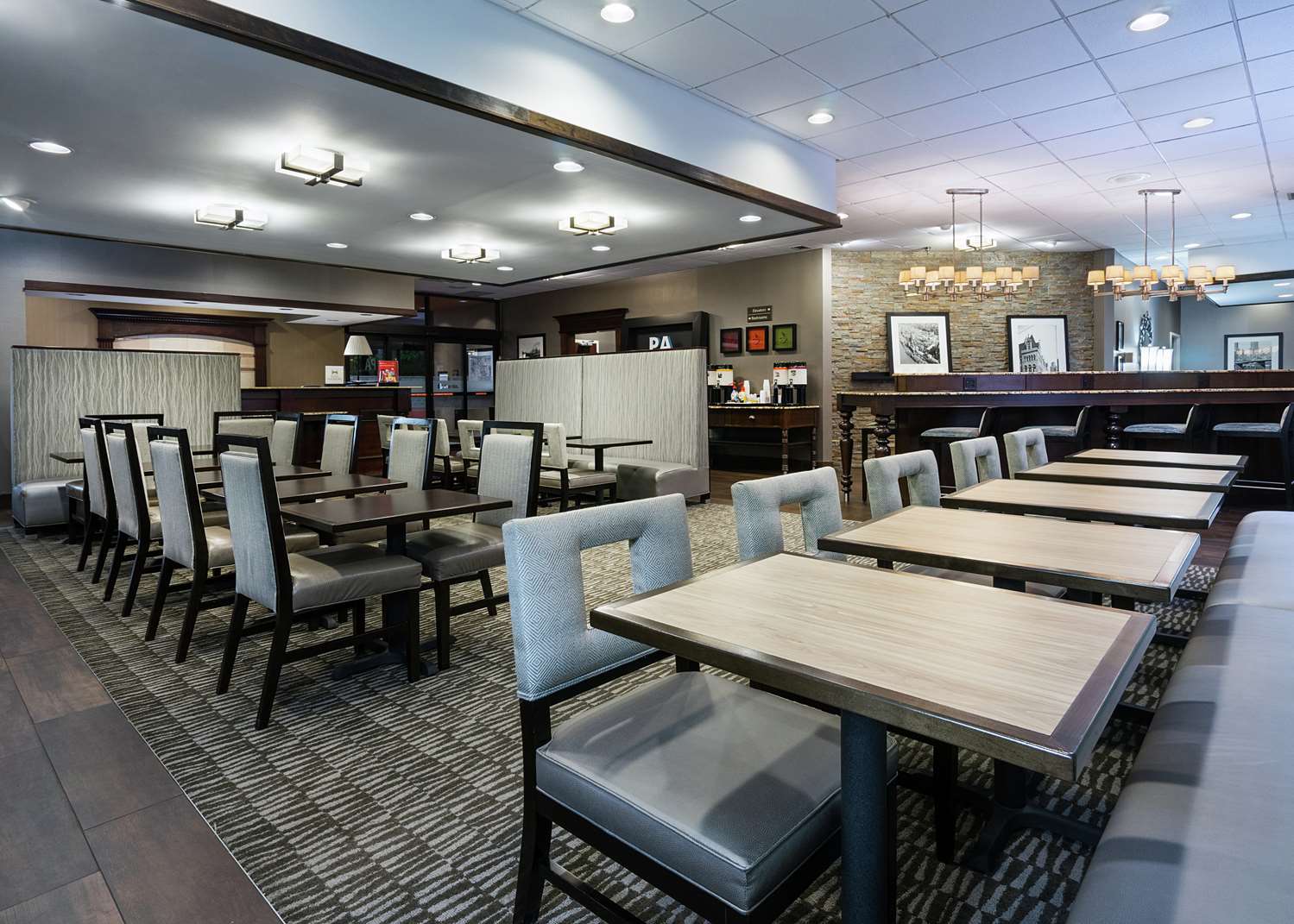 restaurant cafeteria