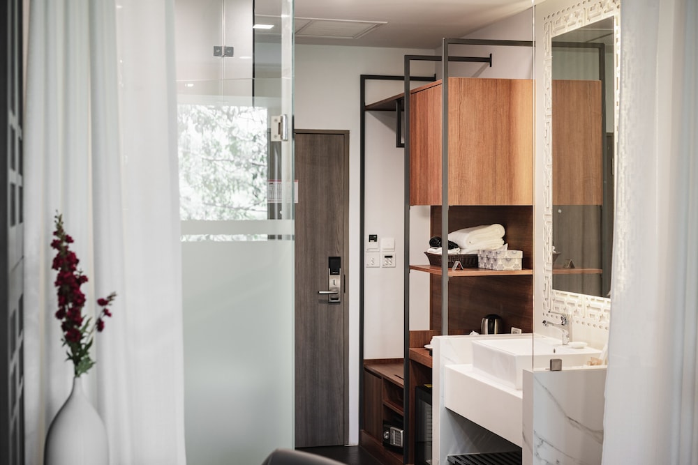 VIX Bangkok @ Victory Monument 32/36