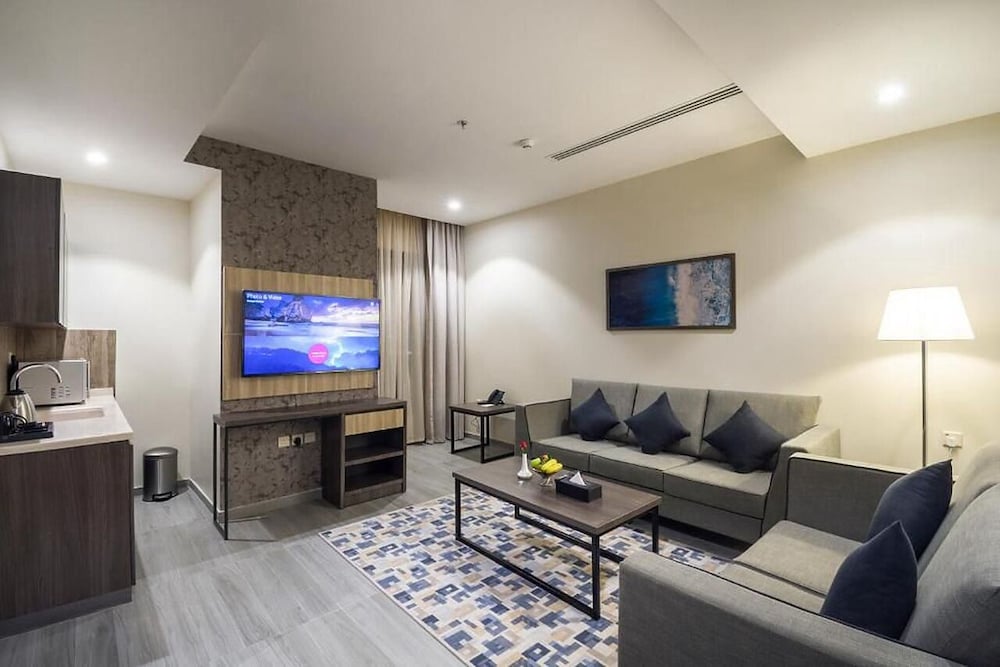 فندق اناله الخبر(Enala Hotel EL Khobar) 27/37