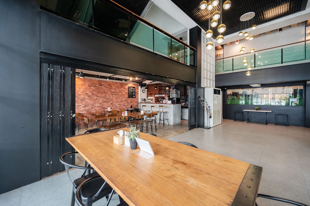 Loft Bangkok Hotel 63/72