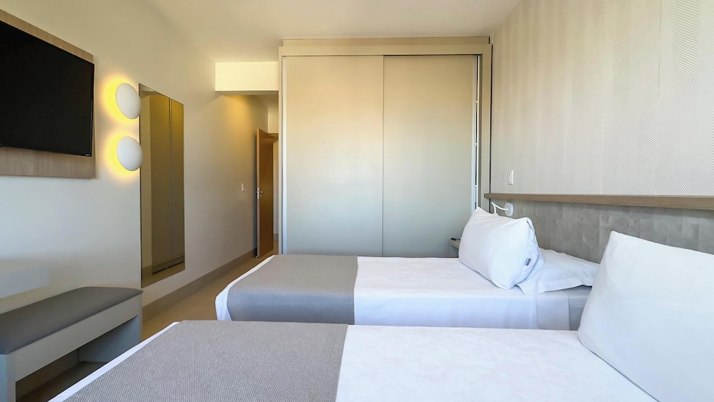 2 BEDROOMS, FAMILY, APARTMENT