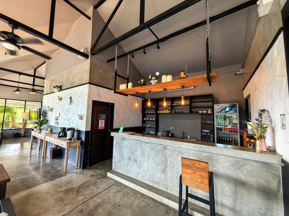 Sannot Riverside Boutique Hotel 7/71