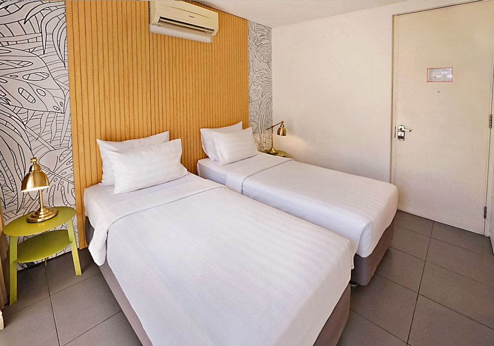 Malaka Hotel 20/72