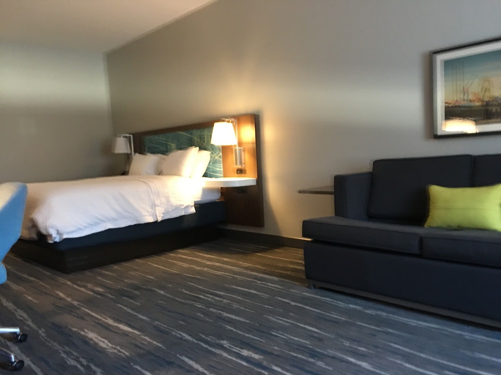 Room, King Bed, Sofa