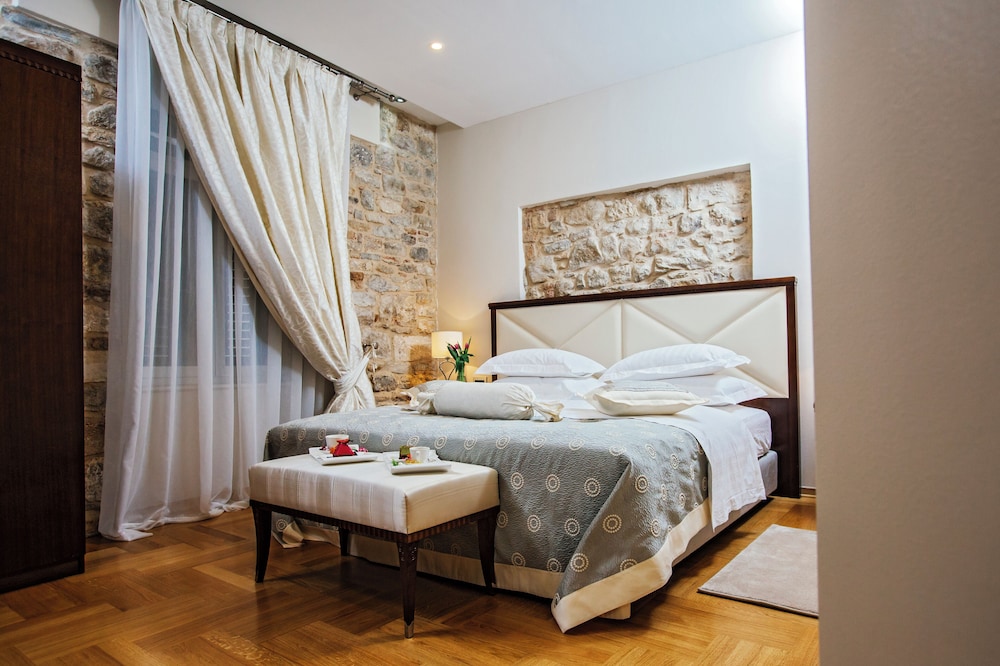 Heritage Hotel Antique Split 9/60