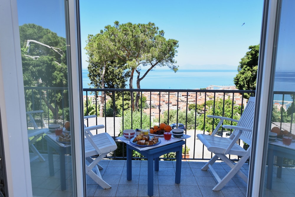 Garden Riviera in CASTELLABATE