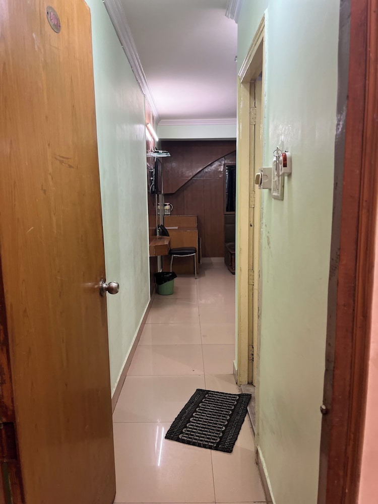 Hotel Sunbeam 14/31