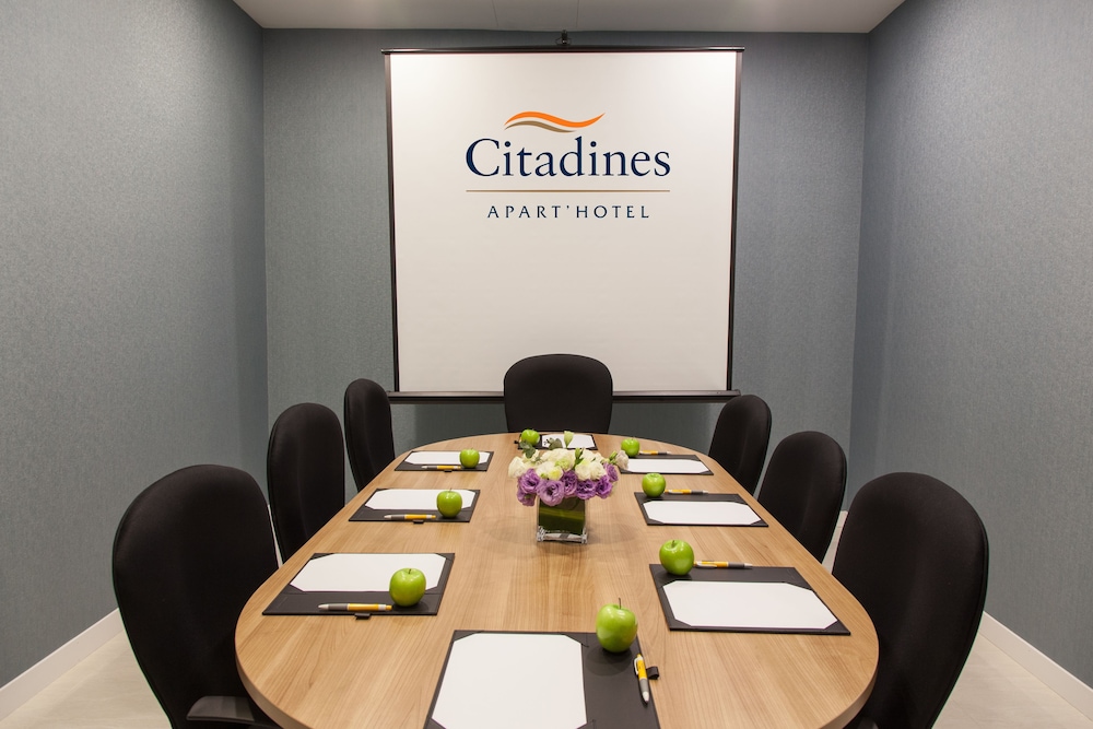 Citadines Dpulze Cyberjaya 27/28