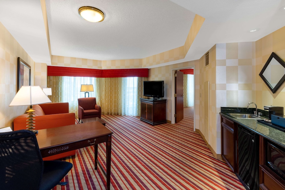 Wyndham Grand Oklahoma City Downtown 41/68