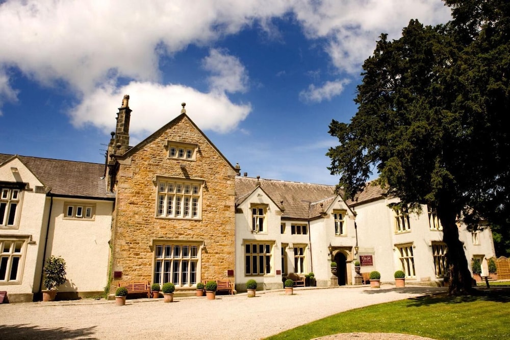 Mitton Hall 37/50