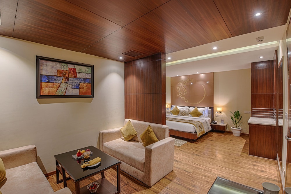 Hotel Lilac 28/37