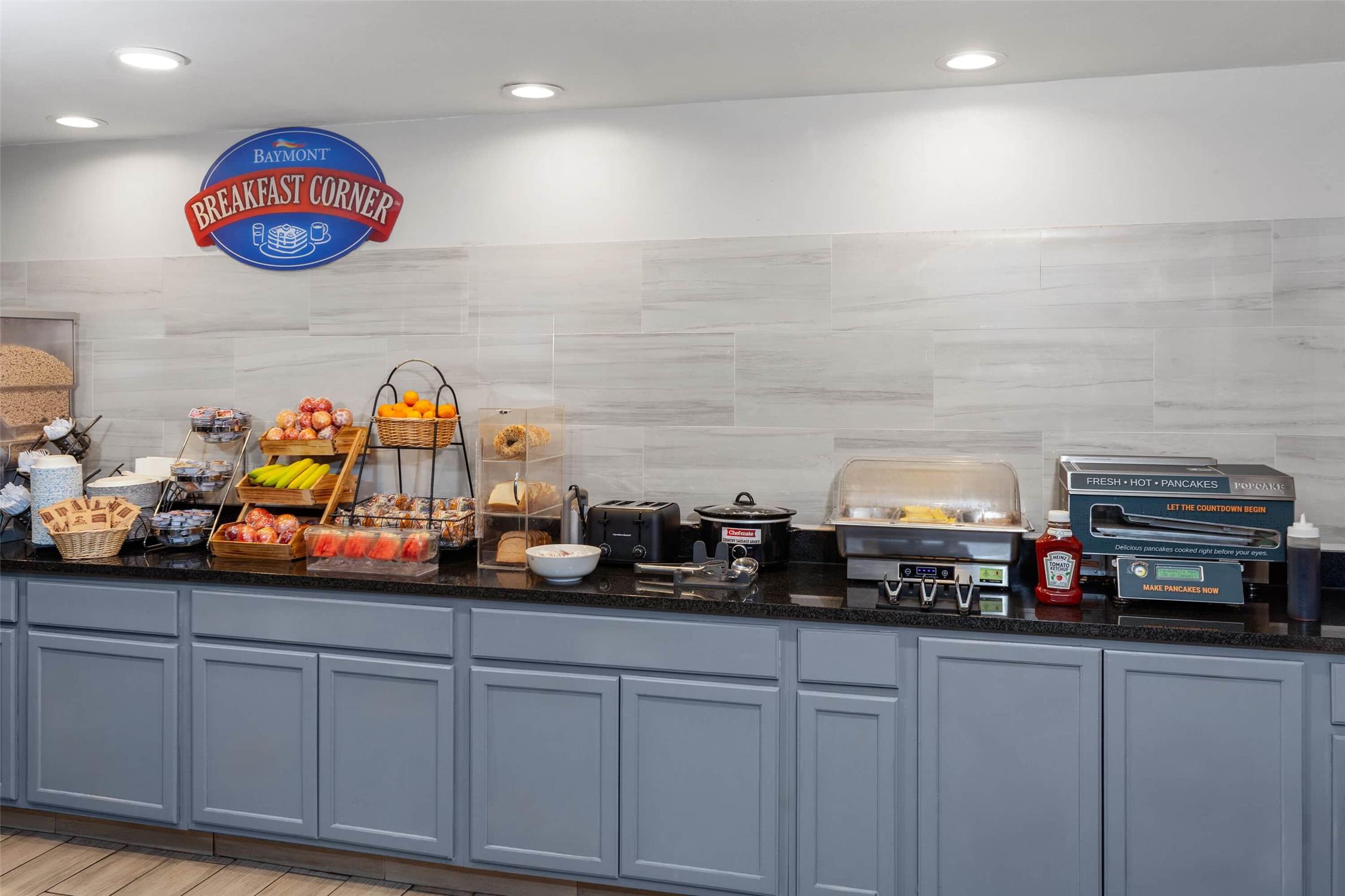 Baymont By Wyndham Indianapolis South 7/40