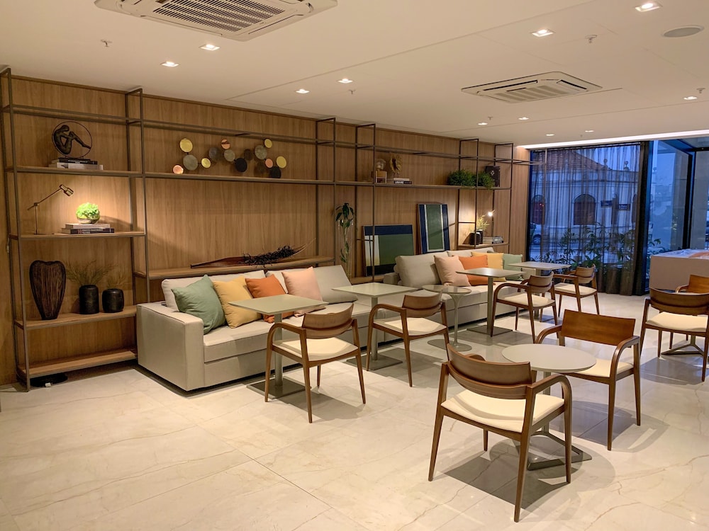 Mercure Itajai Navegantes 33/50