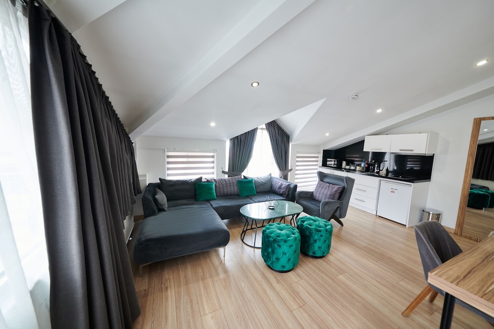 Hotel the Marions Suite 61/85