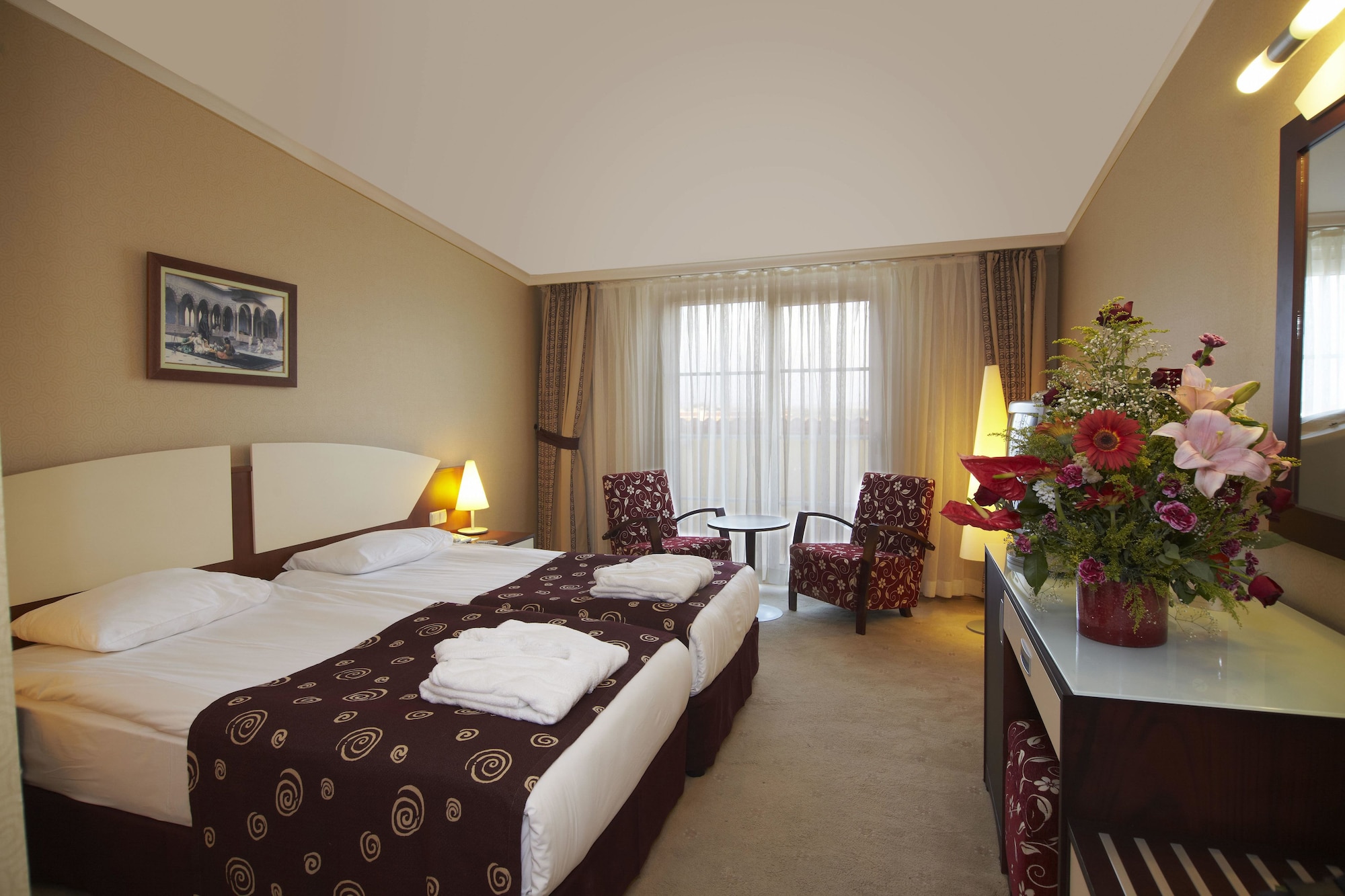 ELITE STANDARD ROOM +13 ONLY ADULT