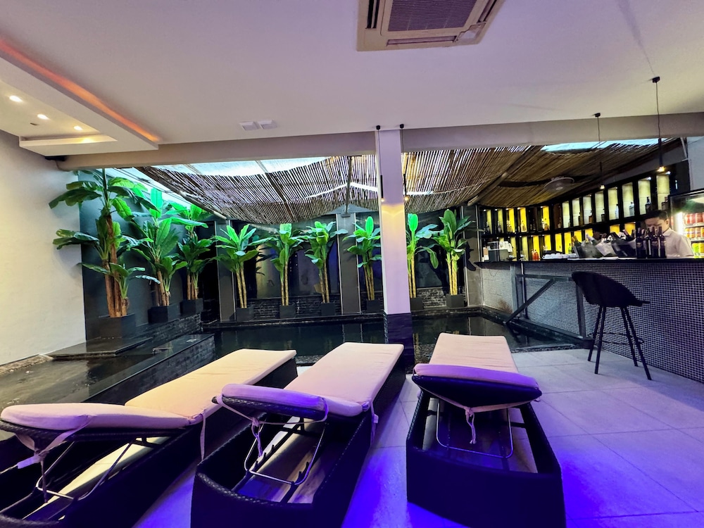 Poseidon Boutique Hotel 42/52