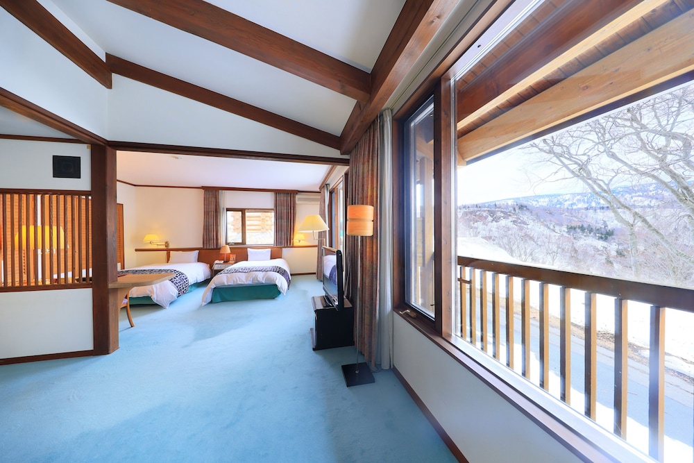 Hakkoda Hotel 9/29
