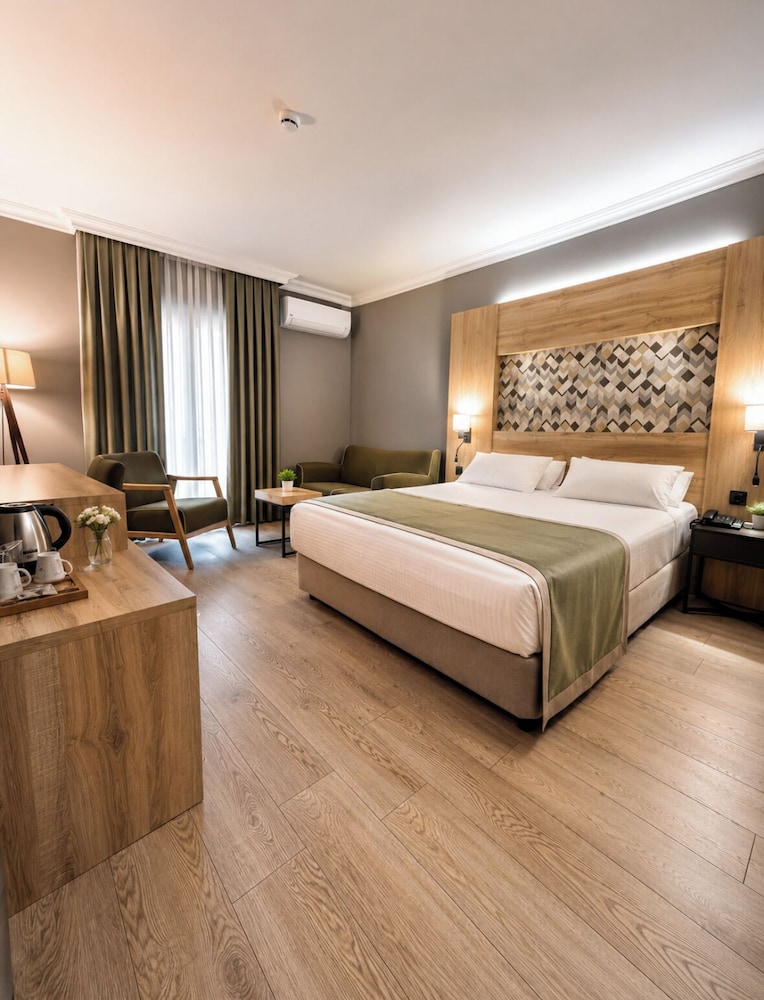 Otel Laodikya 17/50