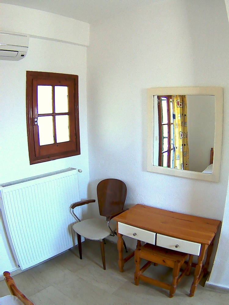 Joanna Apartments 27/42