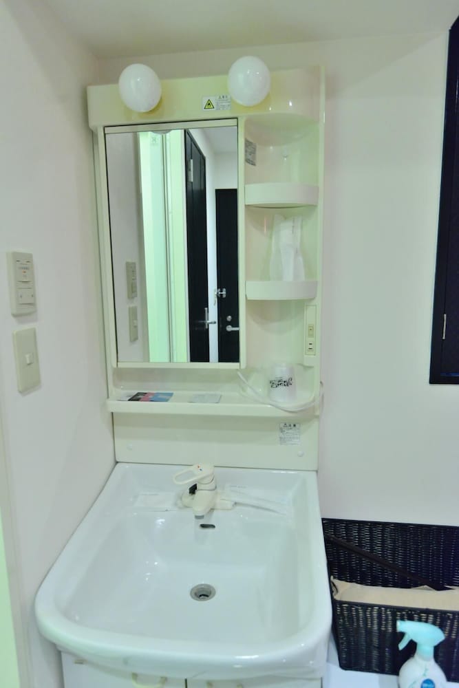 Hotel Amethyst 44/49