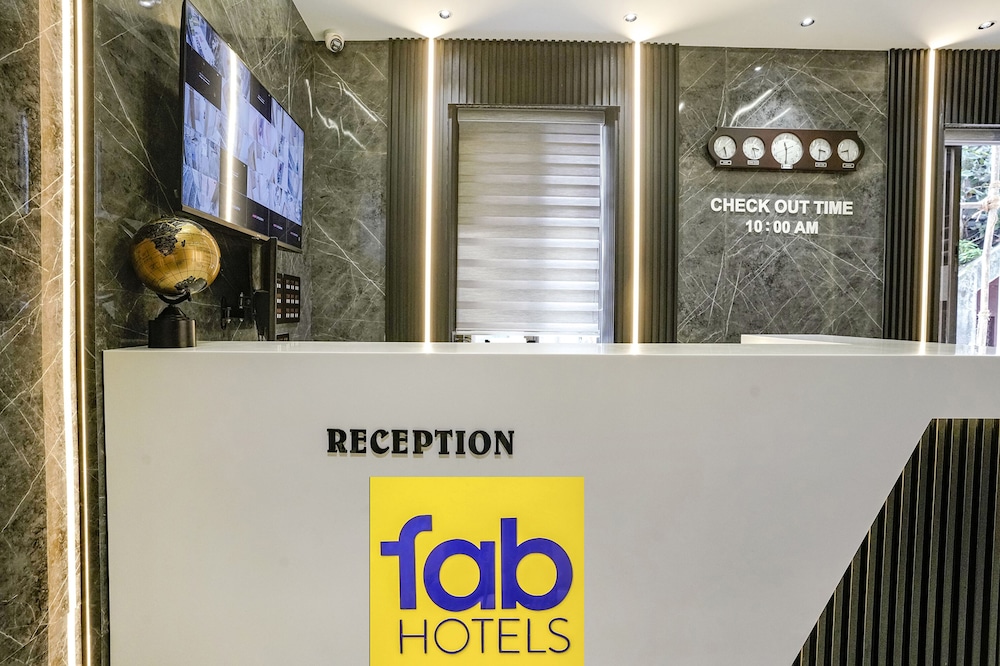 Hotel National 5/50