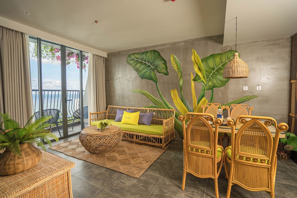 The Signature Hotel Nha Trang 28/50