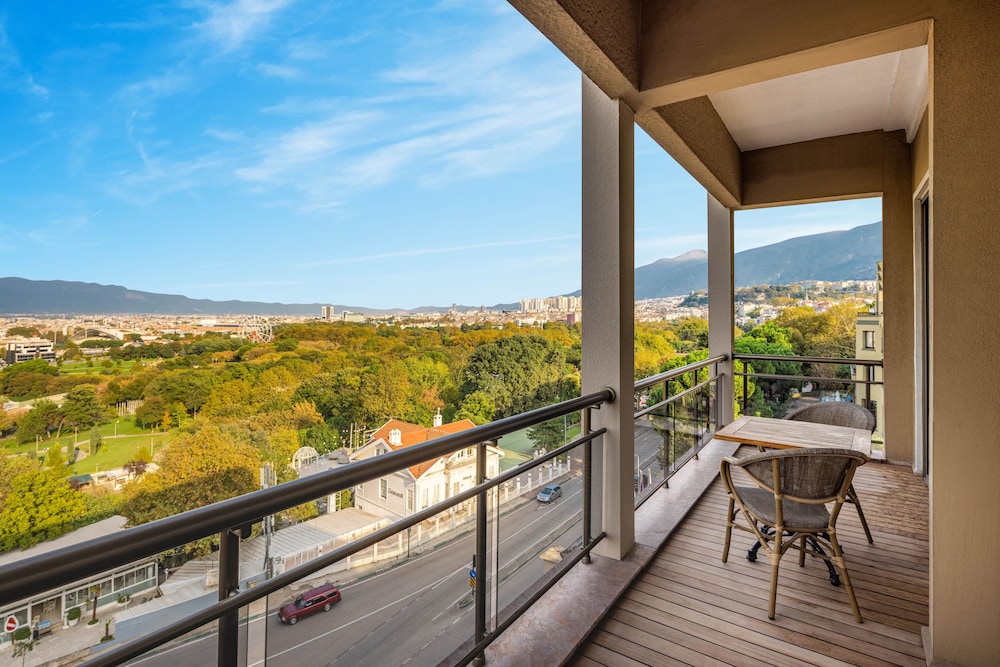Celik Palas Convention Center And Thermal Spa 25/50