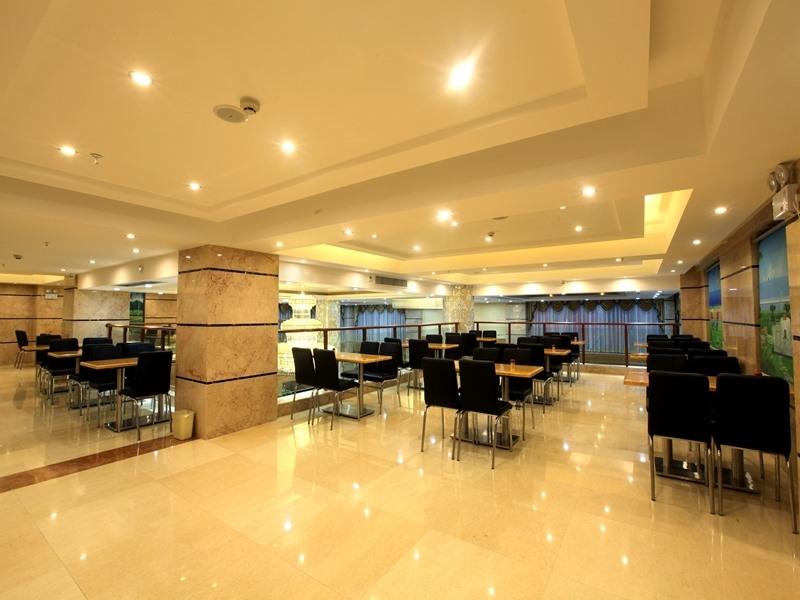 Greentree Inn Sanya Jiyang District Yalongbay Yingbin Avenue Hotel 5/23