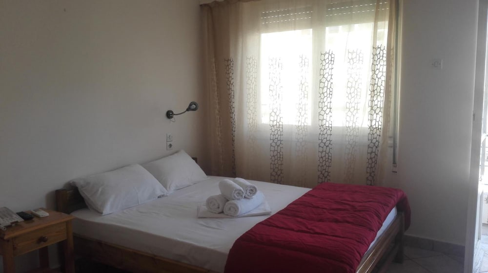 Ionion Hotel 6/29