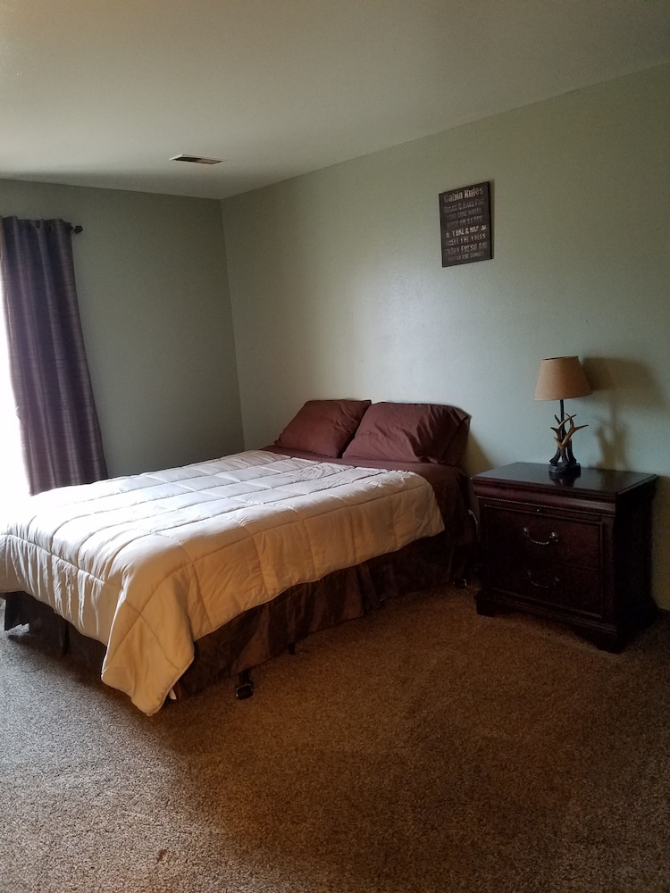 Dakota Rose Inn 9/35