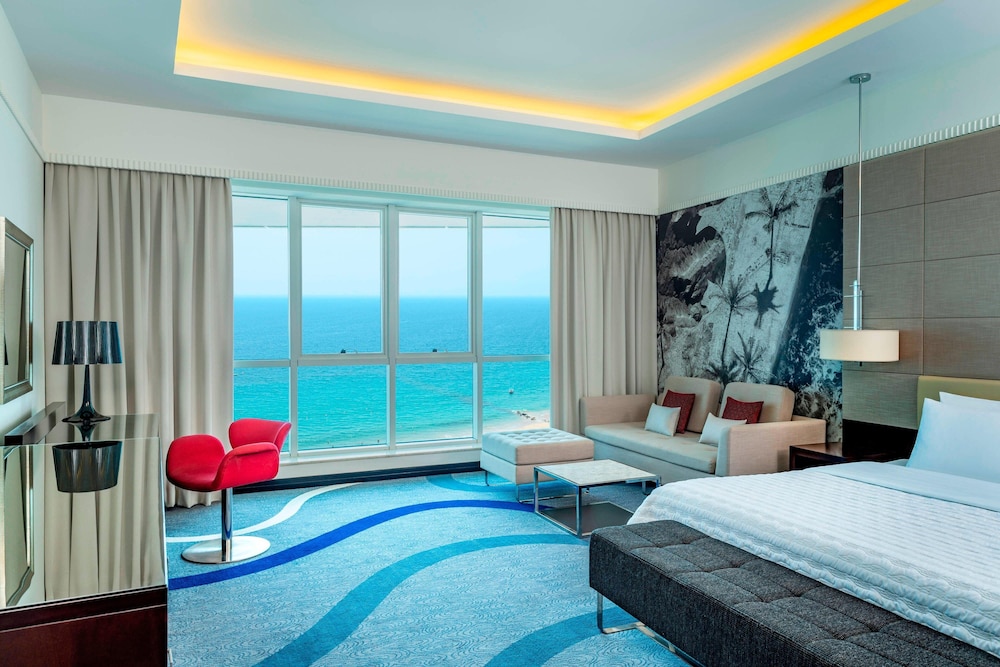Le Meridien Al Aqah Beach Resort 13/65