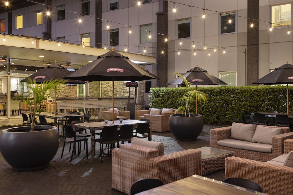 NOVOTEL AUCKLAND ELLERSLIE 36/63
