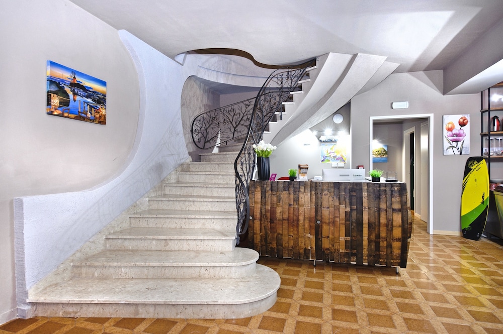 Relais Lo Stagnone 4/72