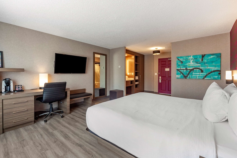Best Western Plus West Edmonton 17/77
