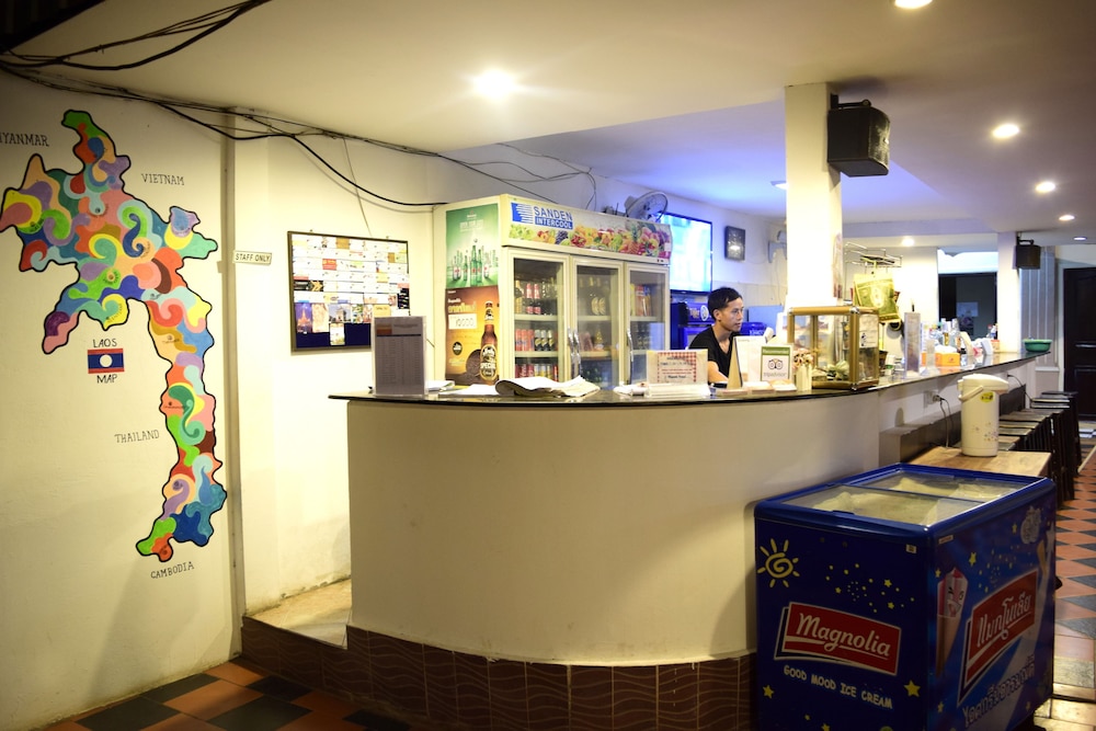 Vientiane Star Hotel 8/67