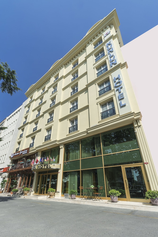 Kensington Hotel 5/67