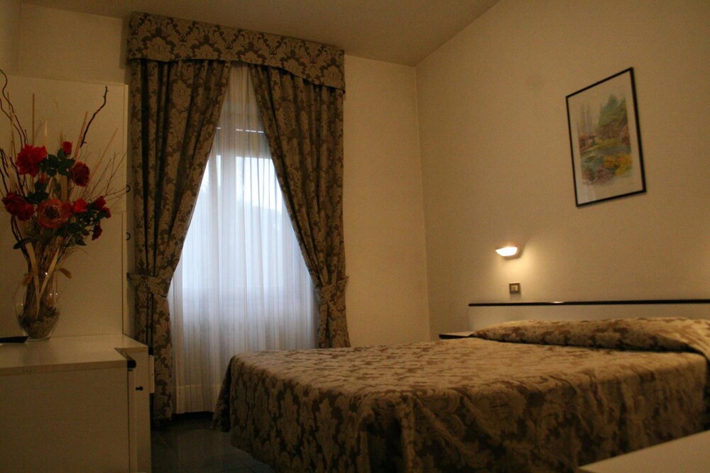 La Meridiana 21/50