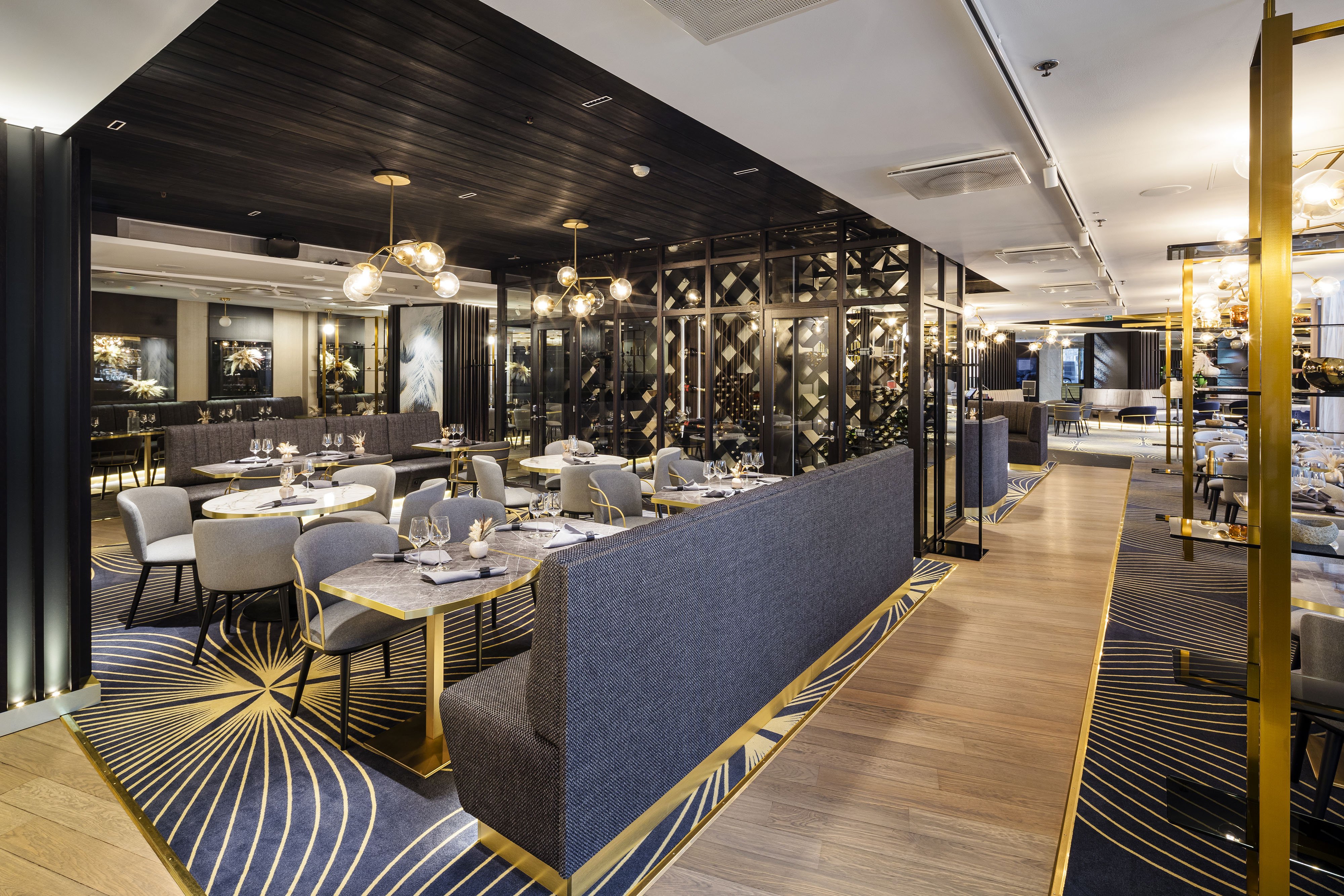 Crowne Plaza Helsinki Hesperia 53/74