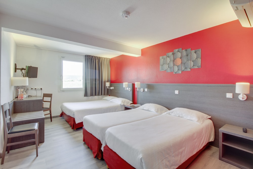 Balladins Dijon Marsannay Hotel 23/67