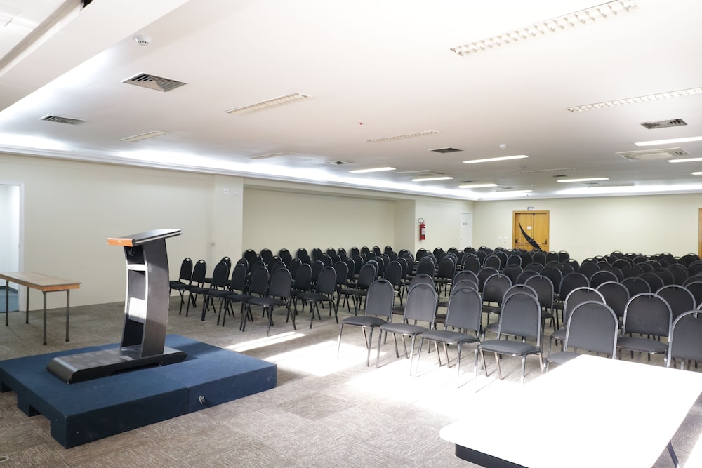 Summit Suites Hotel Paulista 42/49