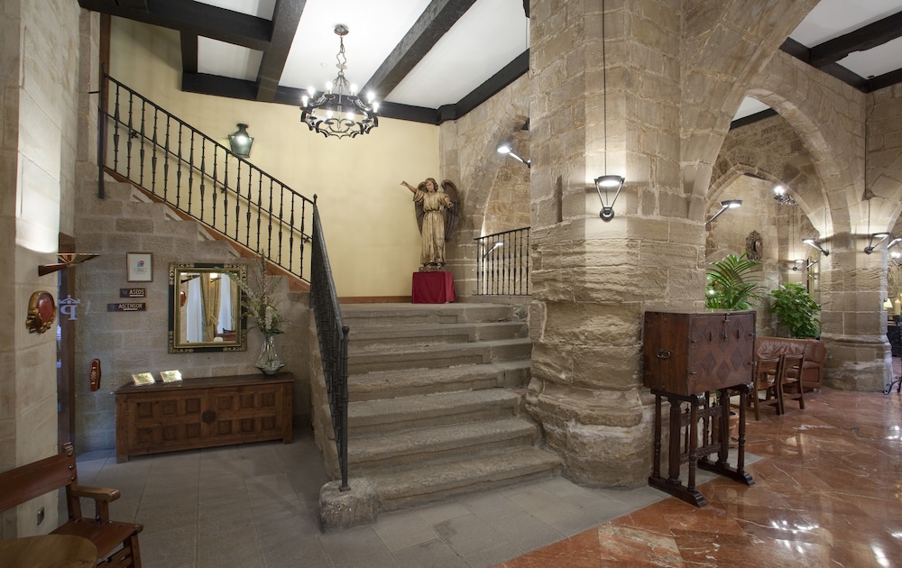Parador de Santo Domingo de la Calzada 12/50